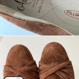 Amalfi Rangoni Valeria in Cinamon Cashmere SuedeSz 8.5N